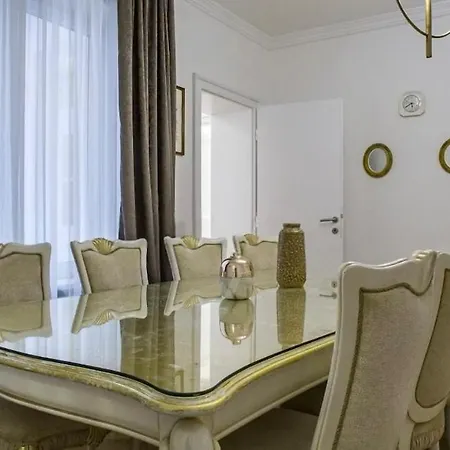 In Center Of Apartment Belgrade