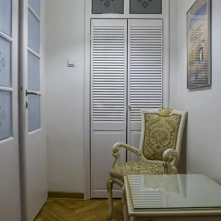 Appartement In Center Of